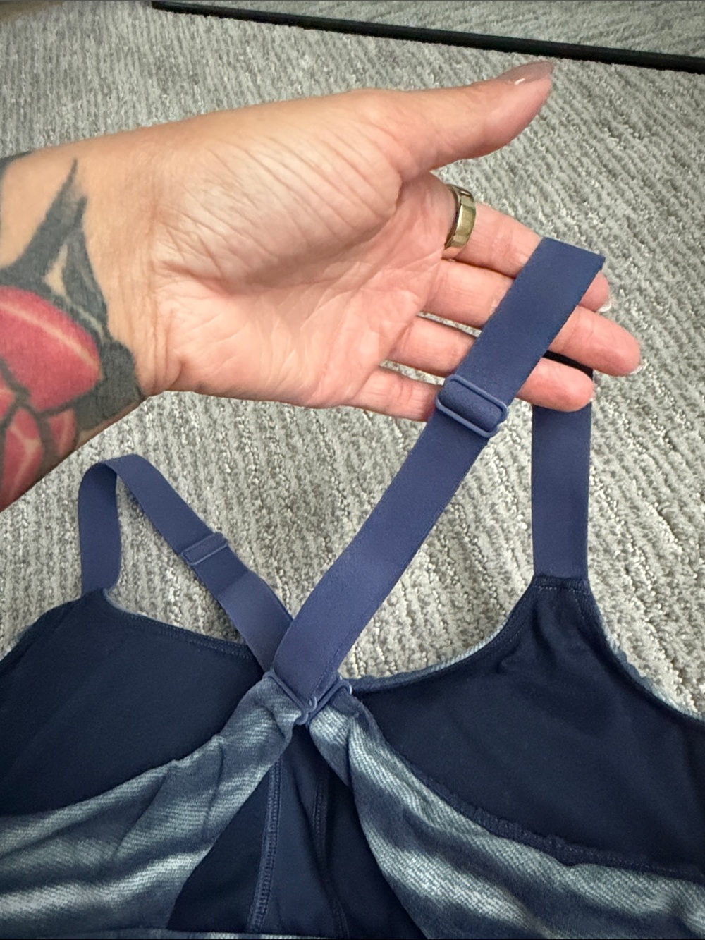 Sports bra - Picture 4 of 5